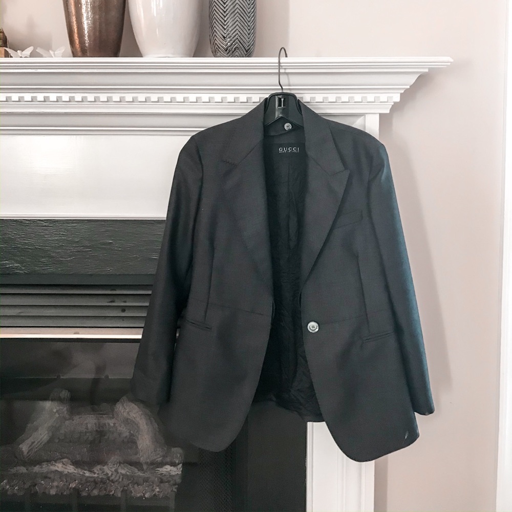 100% AUTHENTIC GUCCI BLAZER!!